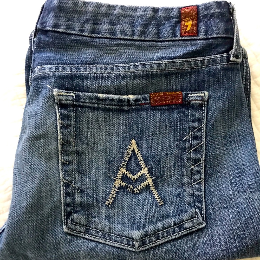 7 for all mankind